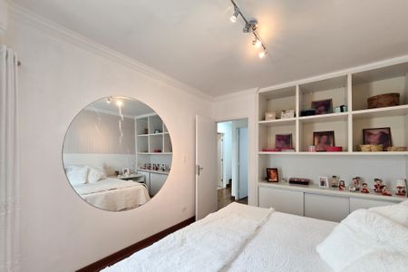 Casa à venda com 200m², 3 quartos e 3 vagasSuíte