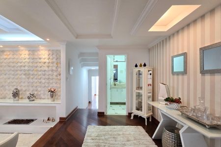 Casa à venda com 200m², 3 quartos e 3 vagasHall