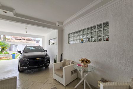 Casa à venda com 200m², 3 quartos e 3 vagasHall