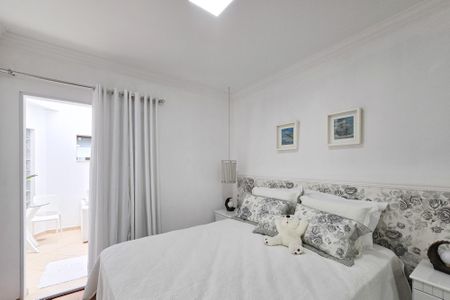 Casa à venda com 200m², 3 quartos e 3 vagasQuarto 2
