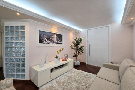 Casa à venda com 200m², 3 quartos e 3 vagasSala