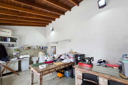 Casa à venda com 200m², 3 quartos e 3 vagasÁrea de Serviço