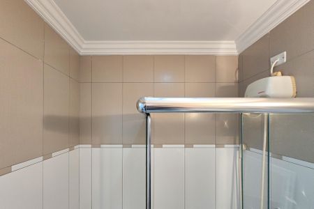 Casa à venda com 200m², 3 quartos e 3 vagasBanheiro Social