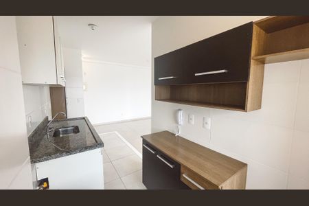 Apartamento à venda com 55m², 2 quartos e 1 vaga Apartamento à venda com 55m², 2 quartos e 1 vagaCozinha e Área de Serviço