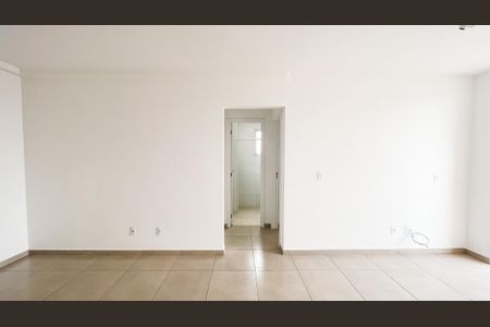 Sala de apartamento para alugar com 2 quartos, 55m² em Vila Pita, São Paulo