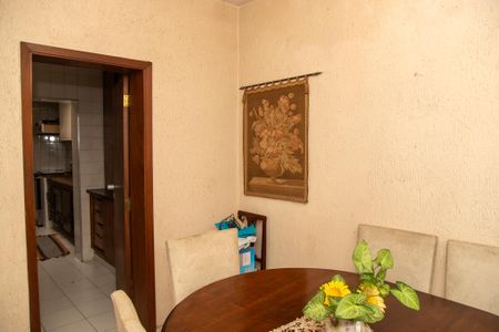 Sala de casa à venda com 2 quartos, 137m² em Jardim Petropolis, São Paulo