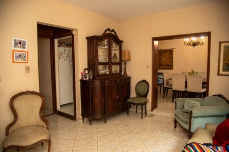 Sala de casa à venda com 2 quartos, 137m² em Jardim Petropolis, São Paulo