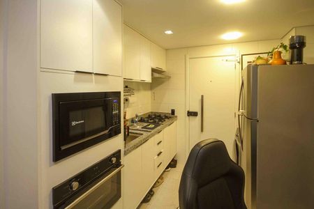 Apartamento à venda com 33m², 2 quartos e sem vagaCozinha e Área de Serviço