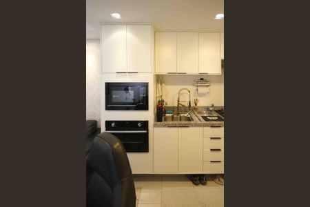 Apartamento à venda com 33m², 2 quartos e sem vagaCozinha e Área de Serviço