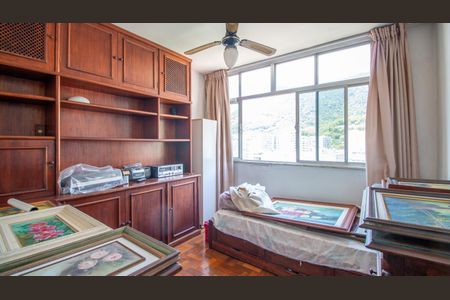 Apartamento para alugar com 105m², 3 quartos e 1 vagaQuarto 