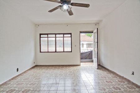 Sala de casa para alugar com 2 quartos, 300m² em Chora Menino, São Paulo