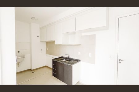 Apartamento à venda com 34m², 2 quartos e 1 vagaCozinha e Área de Serviço
