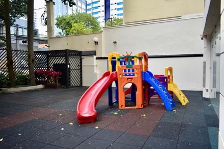 Apartamento à venda com 67m², 2 quartos e 1 vagaÁrea comum - Playground