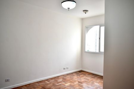 Apartamento à venda com 67m², 2 quartos e 1 vagaSala
