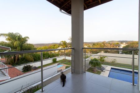 Casa de condomínio para alugar com 300m², 4 quartos e 4 vagas Casa de condomínio para alugar com 300m², 4 quartos e 4 vagasSuíte 1 Varanda