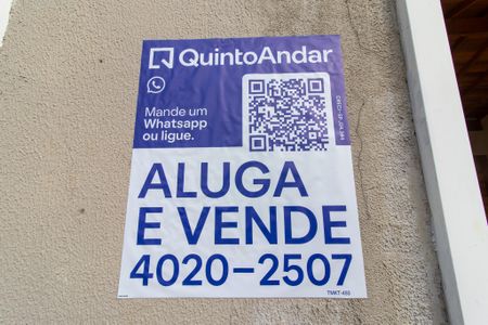 Casa de condomínio para alugar com 300m², 4 quartos e 4 vagas Casa de condomínio para alugar com 300m², 4 quartos e 4 vagasPlaca