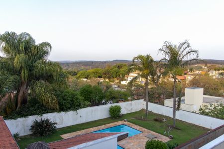 Casa de condomínio para alugar com 300m², 4 quartos e 4 vagas Casa de condomínio para alugar com 300m², 4 quartos e 4 vagasSuíte 1 Varanda