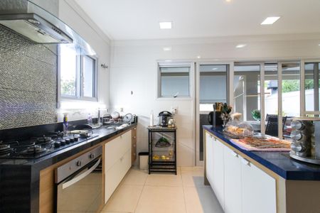 Casa de condomínio para alugar com 300m², 4 quartos e 4 vagas Casa de condomínio para alugar com 300m², 4 quartos e 4 vagasCozinha