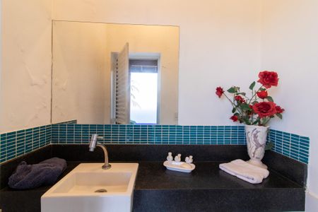 Casa de condomínio para alugar com 300m², 4 quartos e 4 vagas Casa de condomínio para alugar com 300m², 4 quartos e 4 vagasÁrea externa