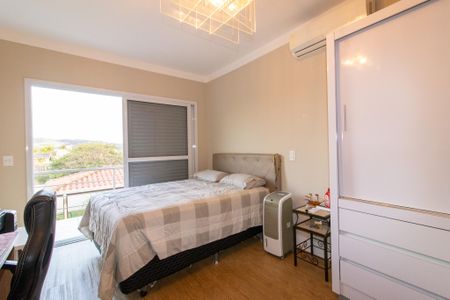 Casa de condomínio para alugar com 300m², 4 quartos e 4 vagas Casa de condomínio para alugar com 300m², 4 quartos e 4 vagasSuíte 3