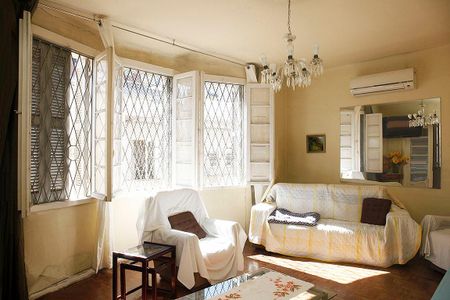 Sala de Estar de casa para alugar com 5 quartos, 1300m² em Menino Deus, Porto Alegre