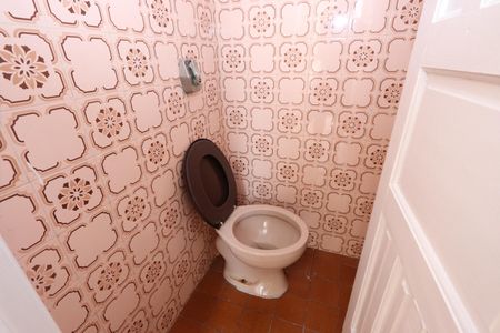 Casa à venda com 130m², 3 quartos e 5 vagasBanheiro de Serviço