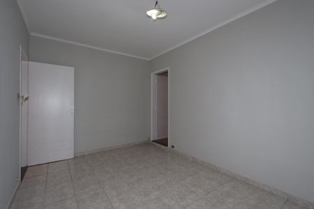 Casa à venda com 130m², 3 quartos e 5 vagasSuíte