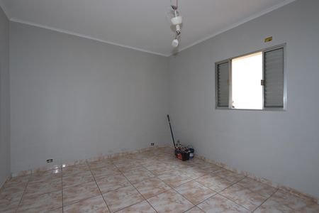 Casa à venda com 130m², 3 quartos e 5 vagasQuarto 2