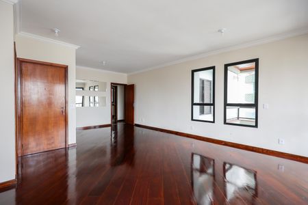 Sala de apartamento à venda com 4 quartos, 165m² em Vila Suzana, São Paulo