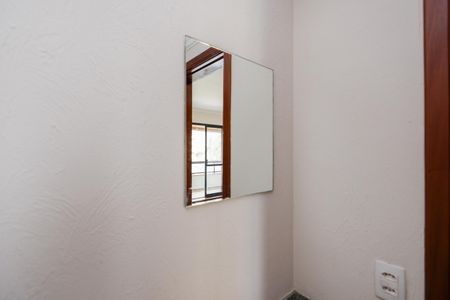 Lavabo de apartamento à venda com 4 quartos, 165m² em Vila Suzana, São Paulo