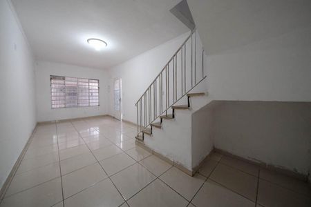 Sala de casa para alugar com 3 quartos, 200m² em Vila Rio Branco, São Paulo