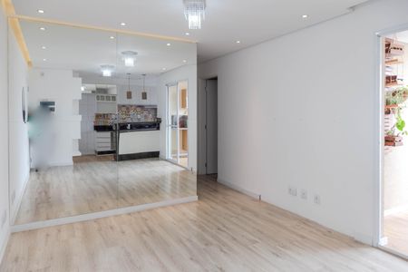 Sala de apartamento para alugar com 2 quartos, 55m² em Vila Sao Rafael, Guarulhos