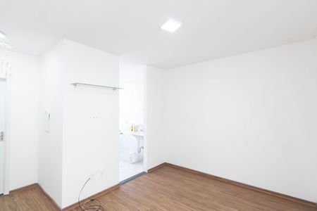 Sala de apartamento para alugar com 2 quartos, 42m² em Campo Grande, Rio de Janeiro