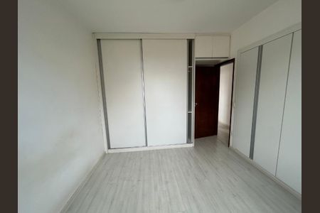 Apartamento à venda com 100m², 3 quartos e 1 vagaQuarto