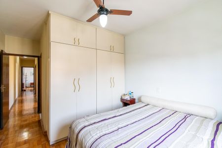 Casa à venda com 140m², 3 quartos e 2 vagasSuíte