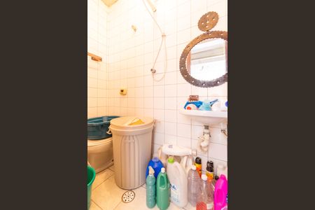 Casa à venda com 140m², 3 quartos e 2 vagasBanheiro de serviço