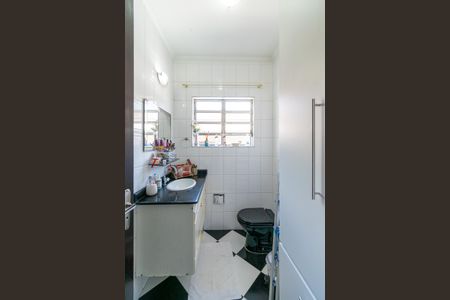 Casa à venda com 140m², 3 quartos e 2 vagasBanheiro da Suíte