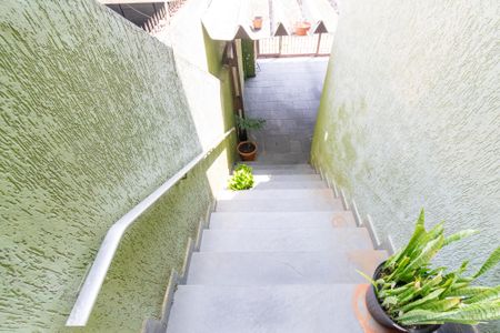 Casa à venda com 140m², 3 quartos e 2 vagasEntrada