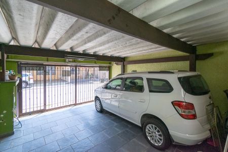 Casa à venda com 140m², 3 quartos e 2 vagasGaragem