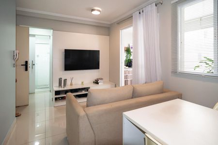Apartamento à venda com 40m², 1 quarto e 1 vaga Apartamento à venda com 40m², 1 quarto e 1 vagaSala