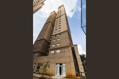 Apartamento para alugar com 190m², 3 quartos e 3 vagas Apartamento para alugar com 190m², 3 quartos e 3 vagasFachada