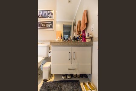 Apartamento para alugar com 190m², 3 quartos e 3 vagas Apartamento para alugar com 190m², 3 quartos e 3 vagasBanheiro da Suíte