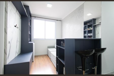 Sala de apartamento à venda com 2 quartos, 38m² em Morumbi, São Paulo