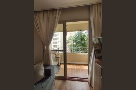 Sala de apartamento à venda com 3 quartos, 69m² em Vila Isa, São Paulo