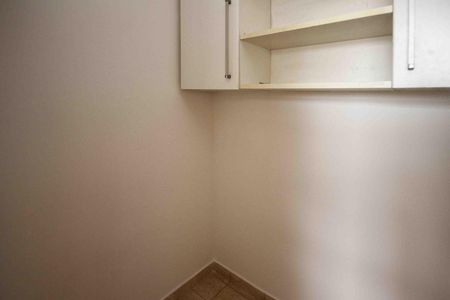 Apartamento à venda com 70m², 2 quartos e 1 vaga Apartamento à venda com 70m², 2 quartos e 1 vagaQuarto de Serviço