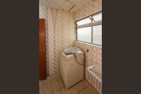 Apartamento à venda com 70m², 2 quartos e 1 vaga Apartamento à venda com 70m², 2 quartos e 1 vagaÁrea de Serviço