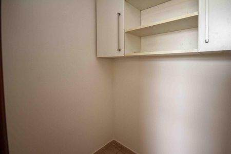 Apartamento à venda com 70m², 2 quartos e 1 vaga Apartamento à venda com 70m², 2 quartos e 1 vagaQuarto de Serviço