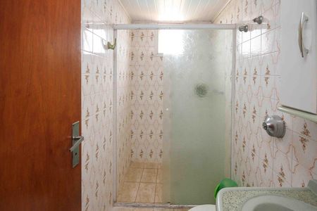 Apartamento à venda com 70m², 2 quartos e 1 vaga Apartamento à venda com 70m², 2 quartos e 1 vagaBanheiro Social