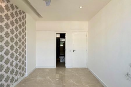 Apartamento à venda com 130m², 3 quartos e 2 vagas Apartamento à venda com 130m², 3 quartos e 2 vagasSuíte 1