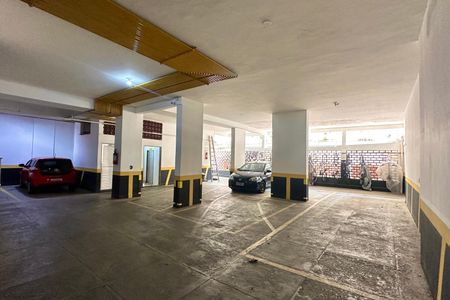 Apartamento à venda com 130m², 3 quartos e 2 vagas Apartamento à venda com 130m², 3 quartos e 2 vagasGaragem